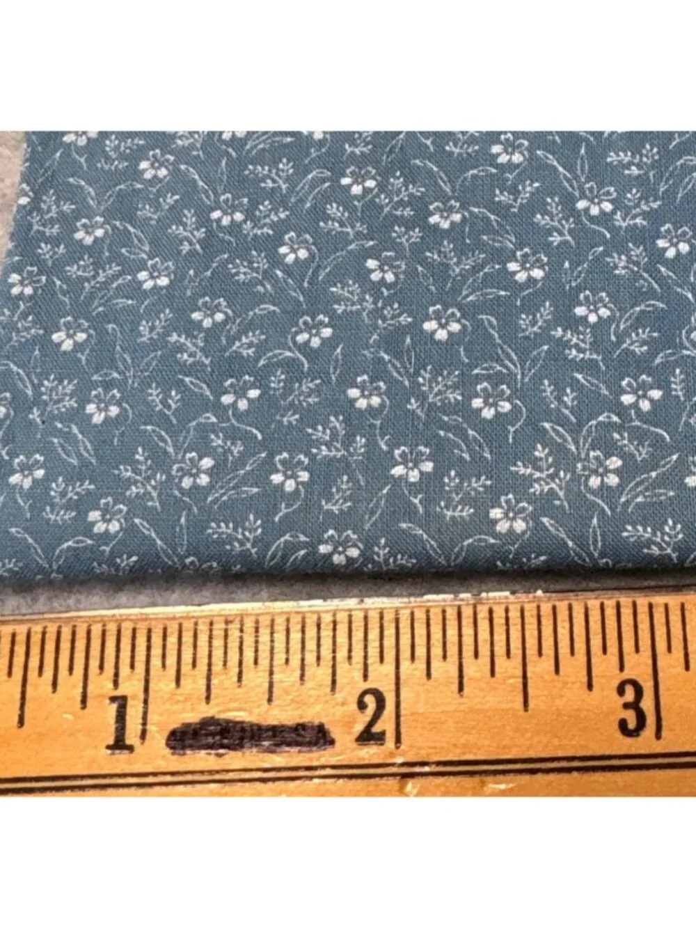 Floral Blue Cotton Fat Quarter Fabric 18